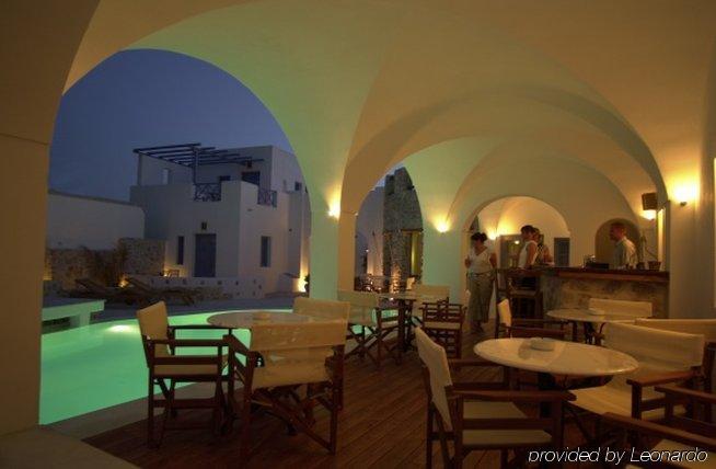 Meltemi Suites Perissa  Restaurant foto