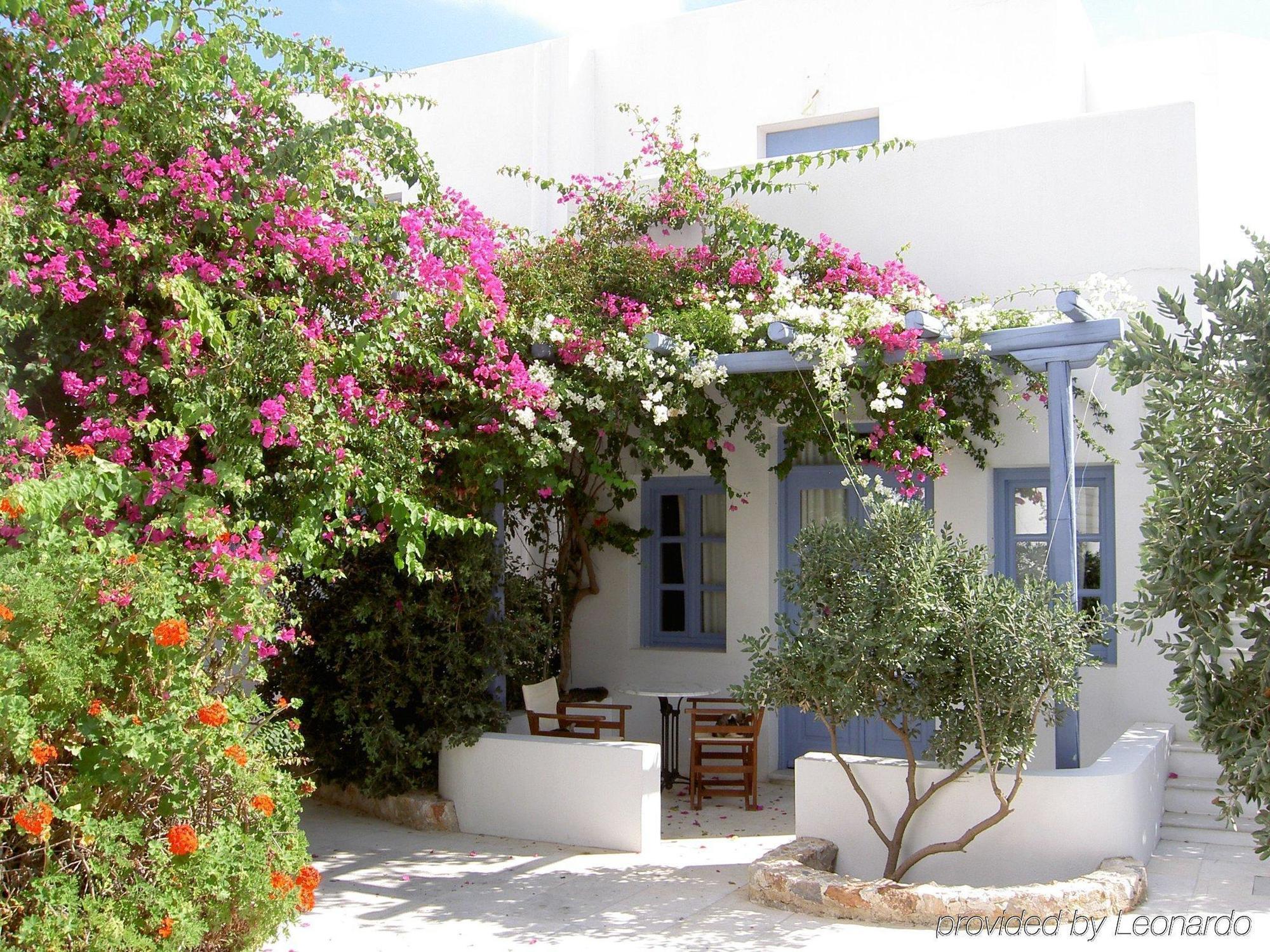 Meltemi Suites Perissa  Exterior foto