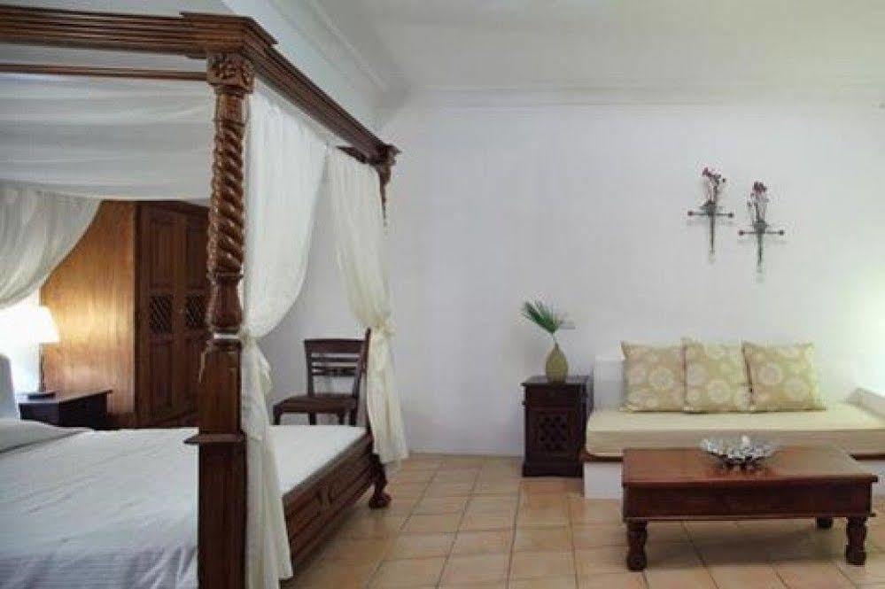 Meltemi Suites Perissa  Exterior foto