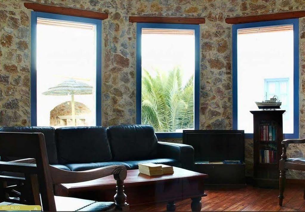 Meltemi Suites Perissa  Exterior foto